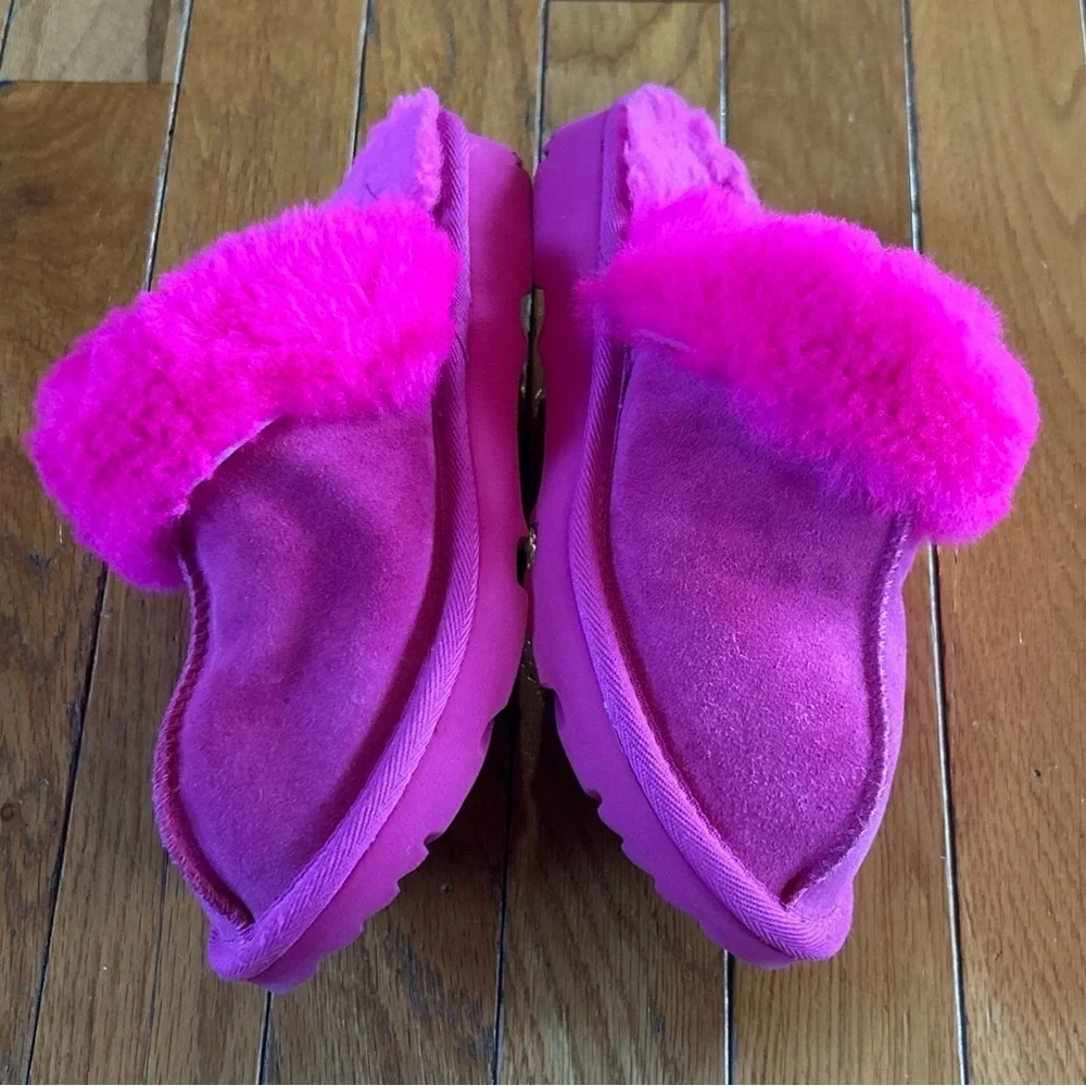 UGG Cozy II Slipper Girls Size 3 Hot Pink Rock Rose Fur Trimmed Slip On Shoes